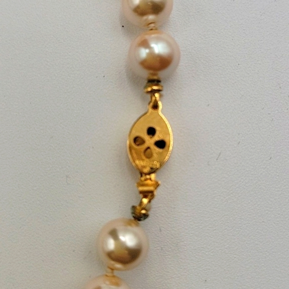 MARVELLA Vintage Faux Pearl Single Strand Necklace - Picture 5 of 5